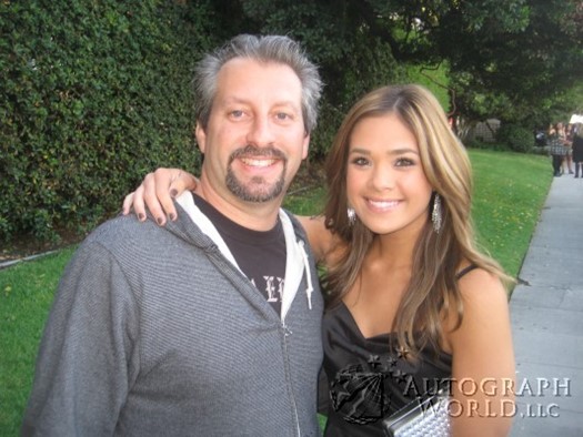 Nicole Anderson autograph