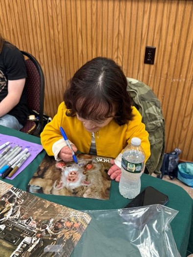 Niki Botelho autograph