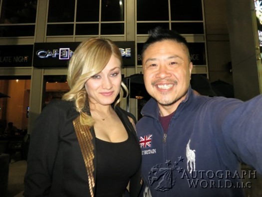 Olivia Dudley autograph