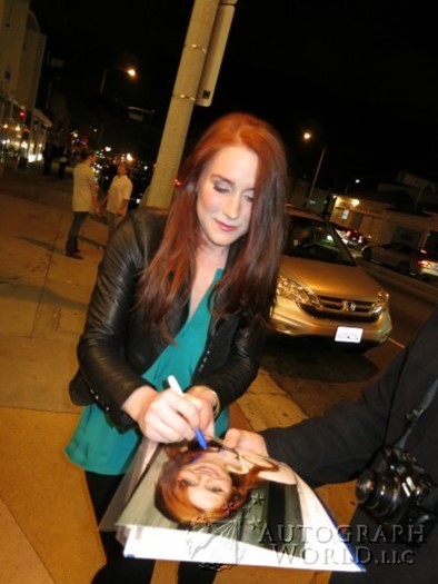 Paige Howard autograph