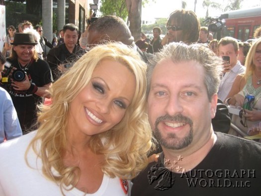 Pamela Anderson autograph