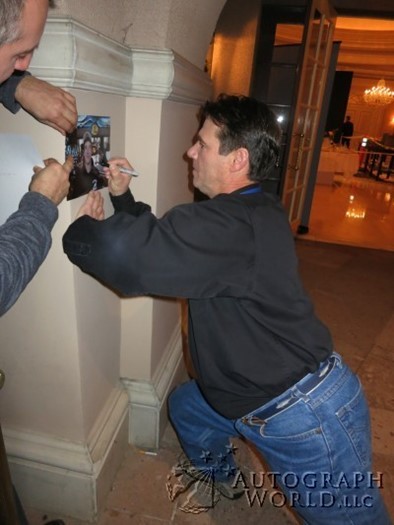 Paul Hebert autograph