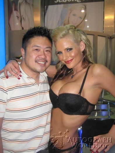 Phoenix Marie autograph