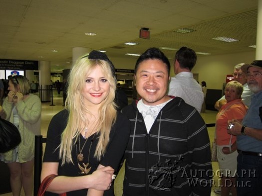 Pixie Lott autograph