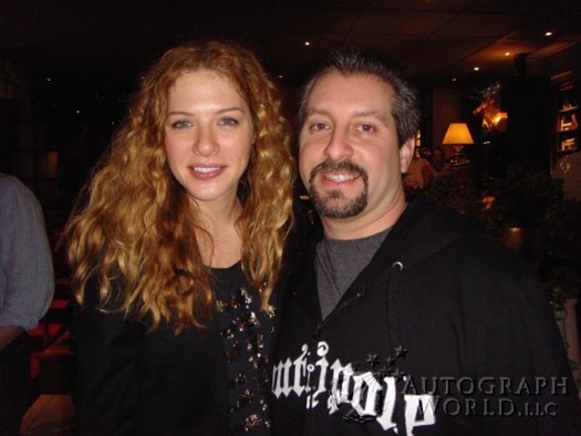 Rachelle Lefevre autograph