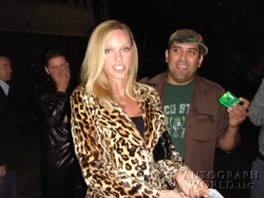 Rachel Roberts autograph