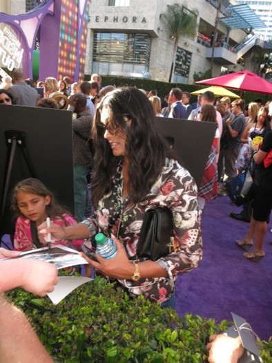 Rachel Roy autograph