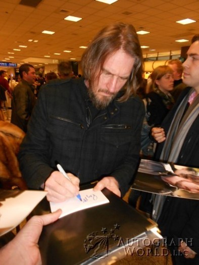 Ray McKinnon autograph