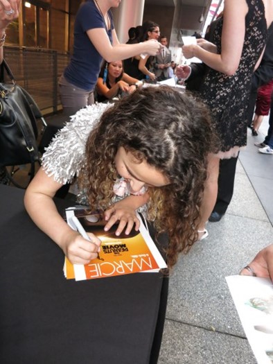 Rebecca Bloom autograph