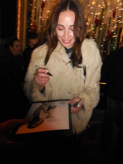 Rebecca Dayan autograph