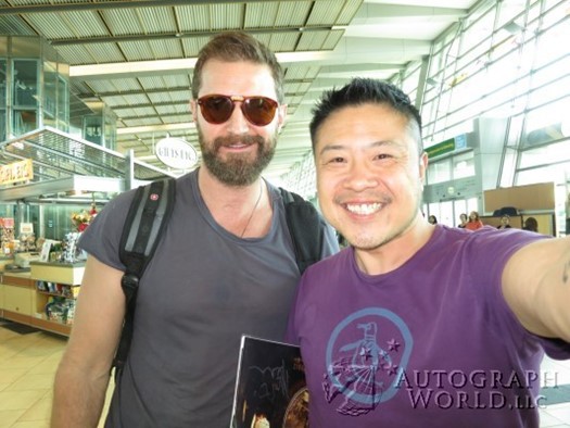 Richard Armitage autograph