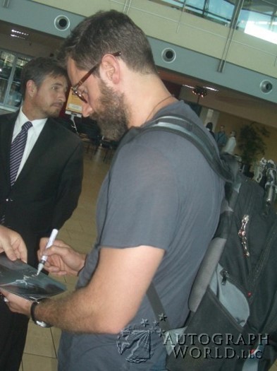 Richard Armitage autograph