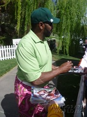signing photo