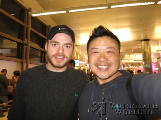 Richard Madden autograph