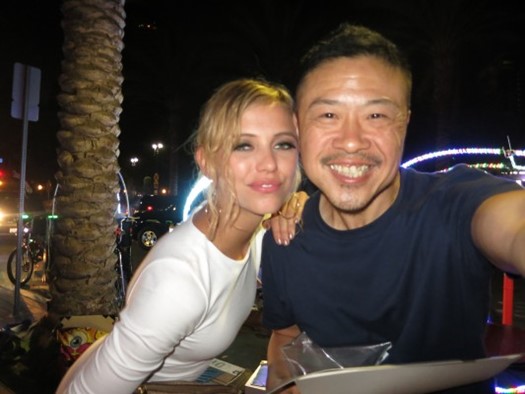 Riley Voelkel autograph