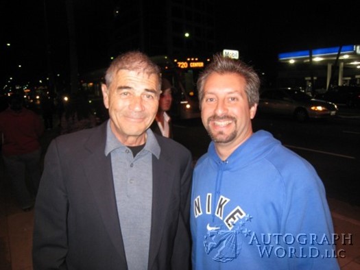 Robert Forster autograph