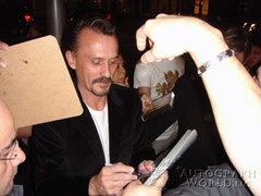 signing photo