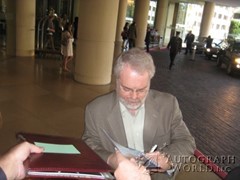 signing photo