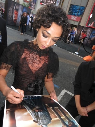 Ruth Negga autograph