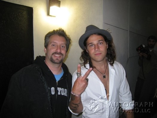 Ryan Cabrera autograph