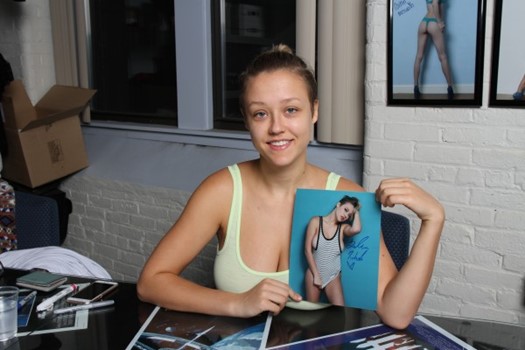 Sabrina Nichole autograph