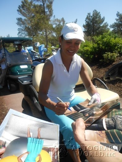 Salli Richardson autograph