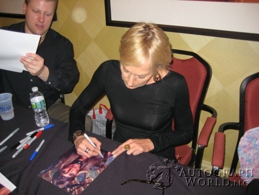 Sandahl Bergman autograph