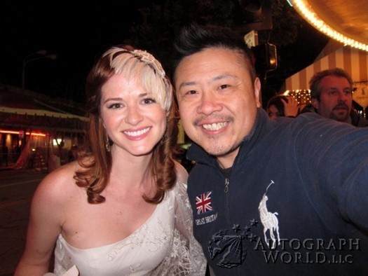 Sarah Drew autograph