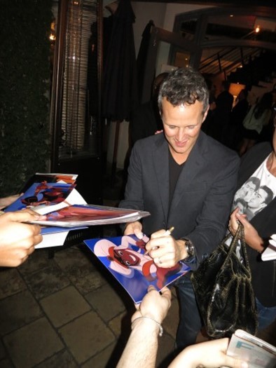 Scott Weinger autograph