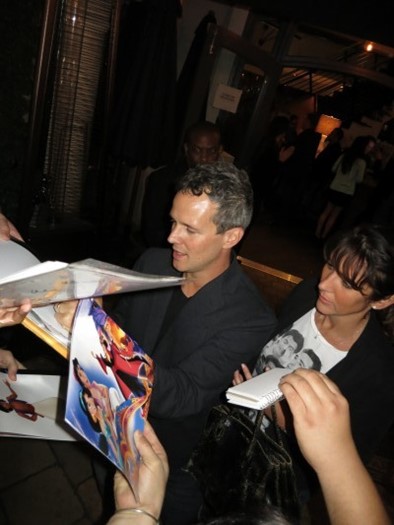 Scott Weinger autograph