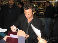 signing photo