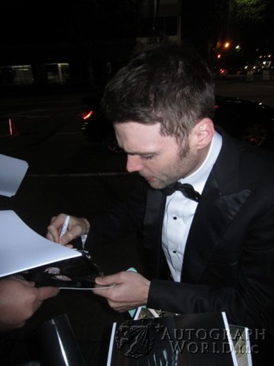 Seth Gabel autograph