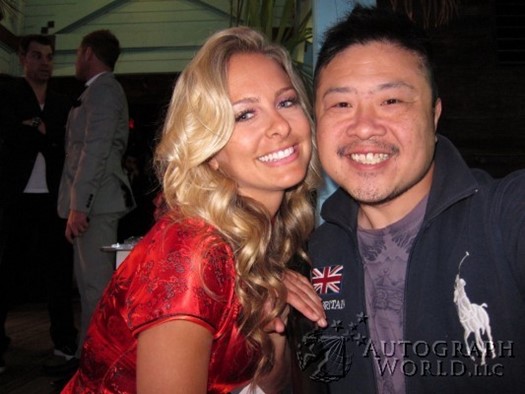 Shanna McLaughlin autograph