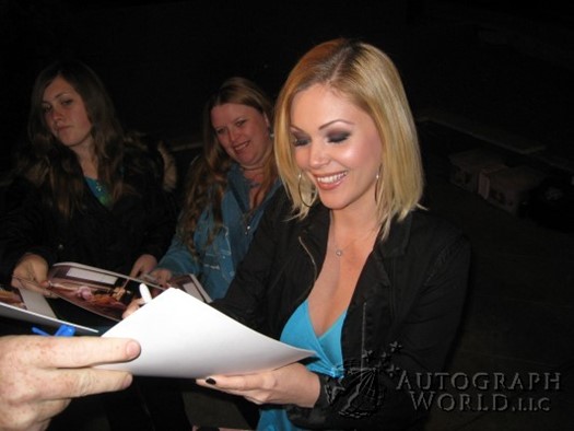 Shanna Moakler autograph