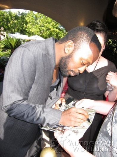 Shaun  Parkes autograph