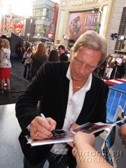 signing photo