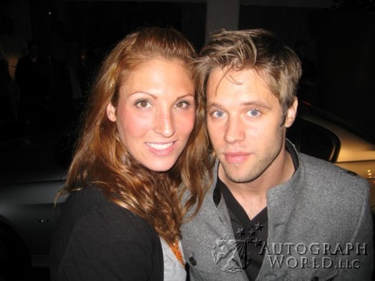 Sipos. Shaun autograph