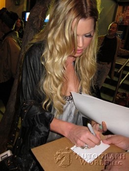 Sophie Monk autograph