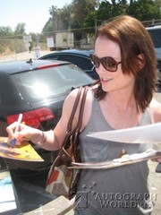 signing photo