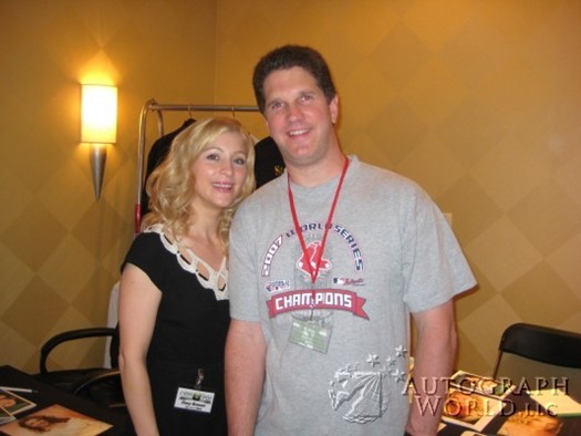 Stacy Keanan autograph
