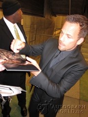 signing photo