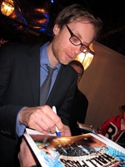 signing photo