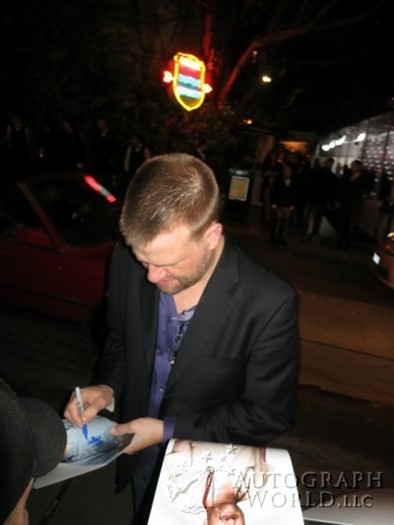 Stephen Wallem autograph