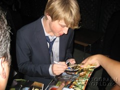 signing photo