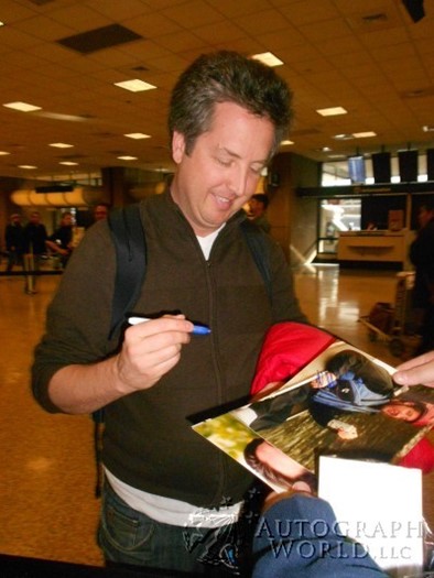 Steve Little autograph