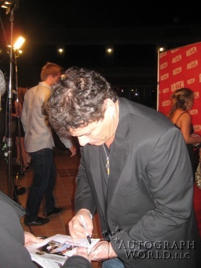Steven Bauer autograph