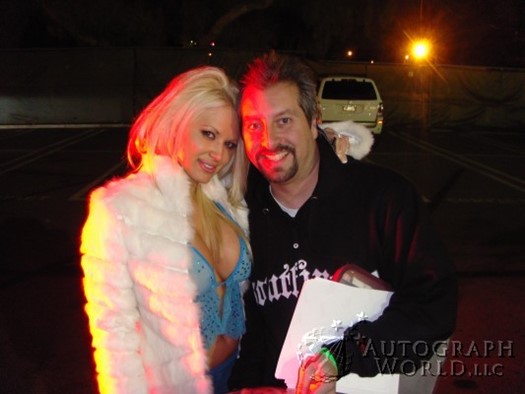 Suzanne Stokes autograph