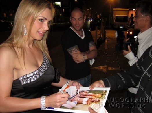 Tanya Tate autograph