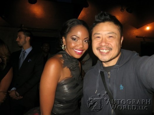 Terry Pheto autograph