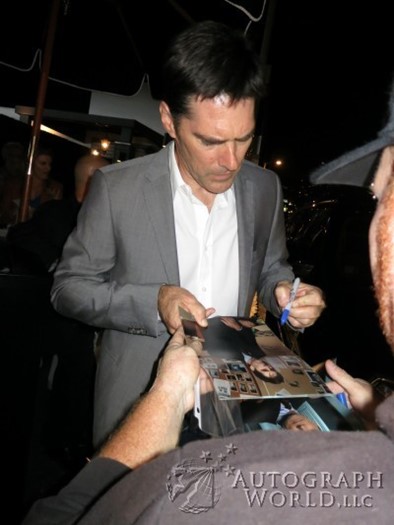 Thomas Gibson autograph